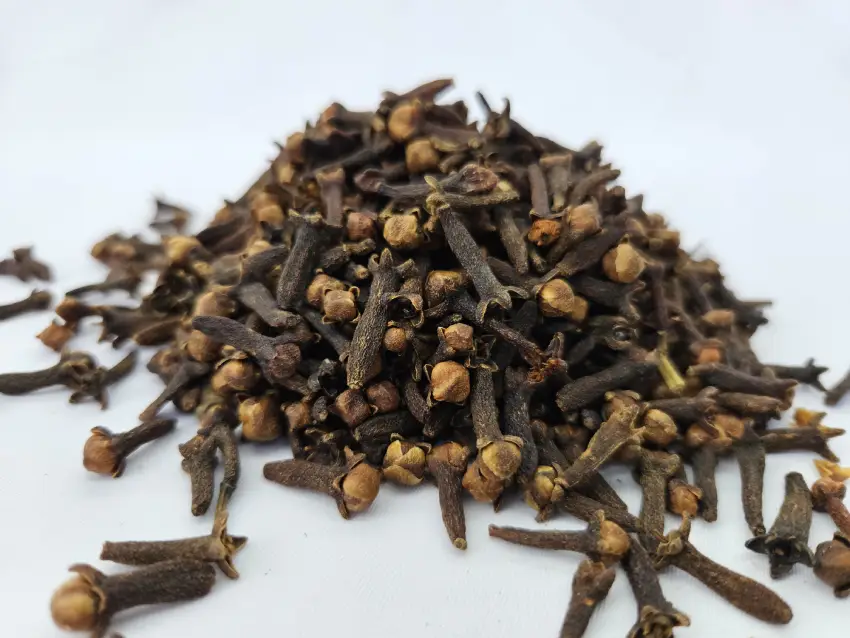 20250213_131935_Lalpari whole cloves bulk Indonesia